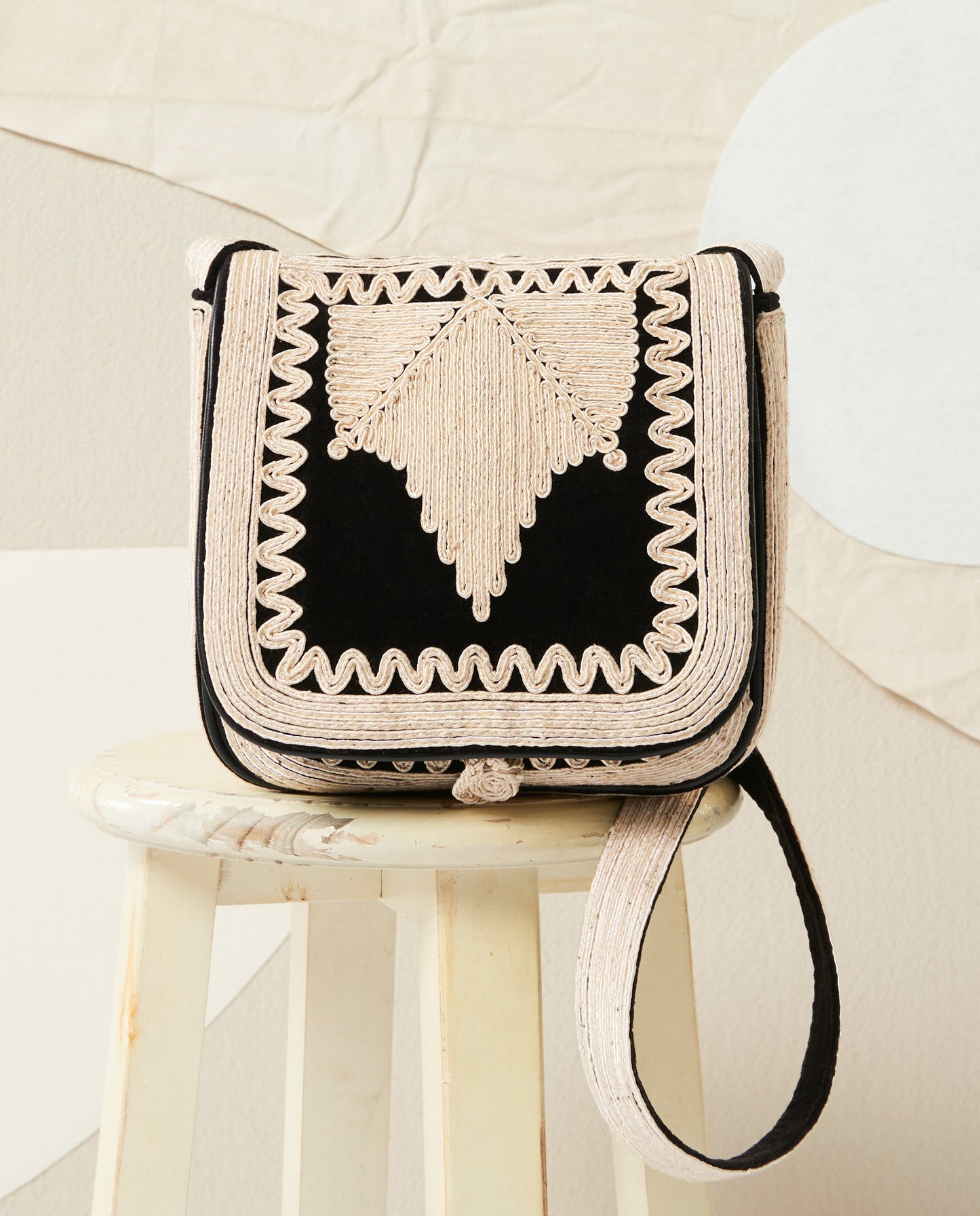 Petite besace en velours Hector