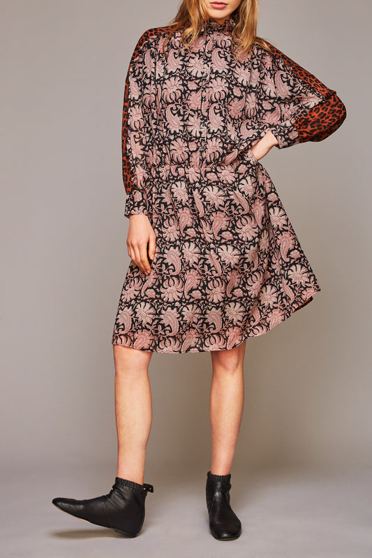 Robe en soie Flowers