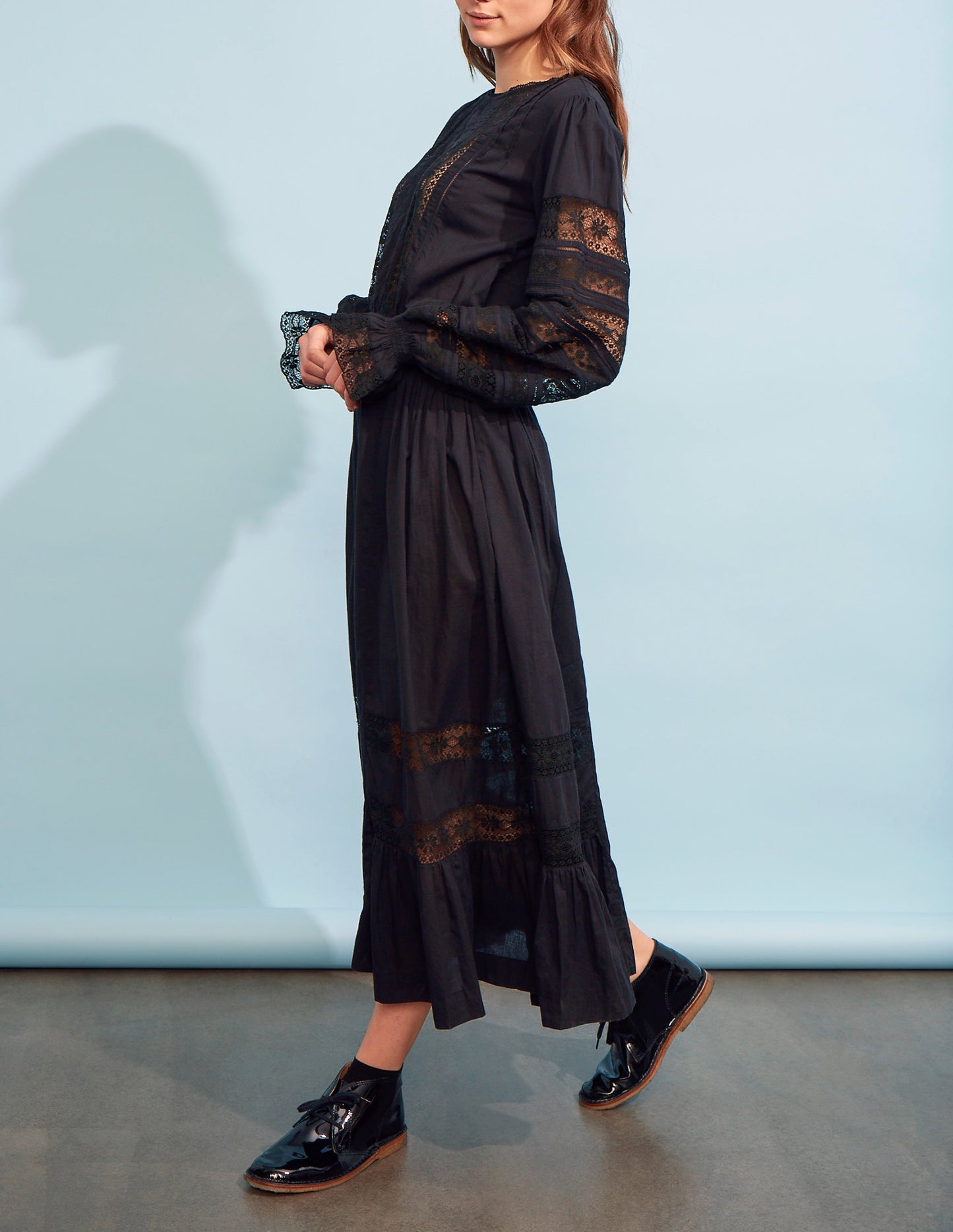 Robe longue en dentelle Romies