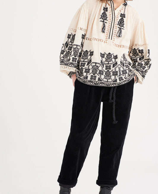 Blusa Sofía Bordada