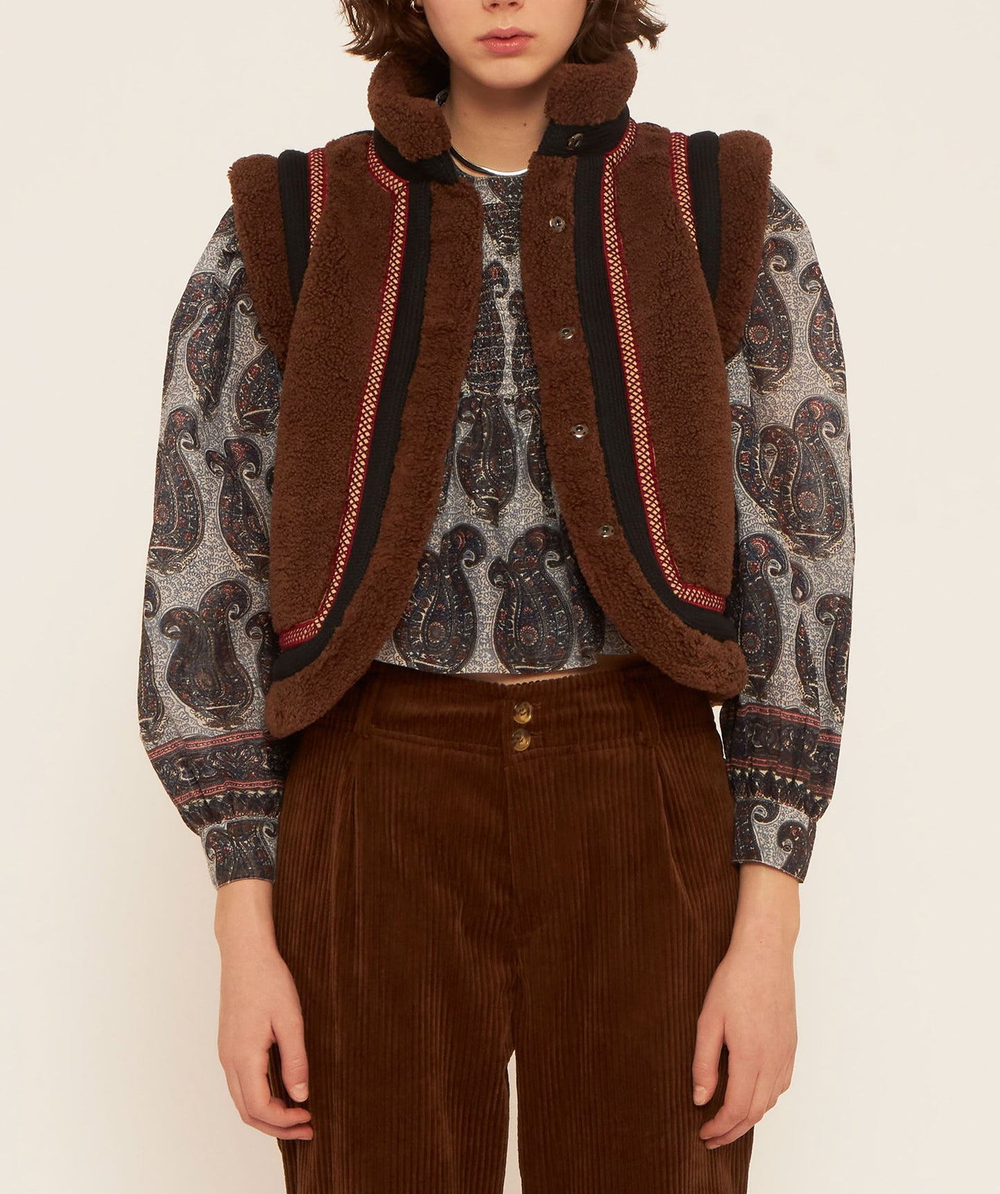 Sabli Sleeveless Vest